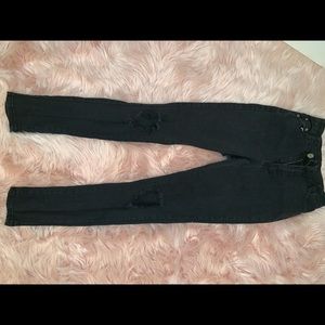 Black skinny jeans